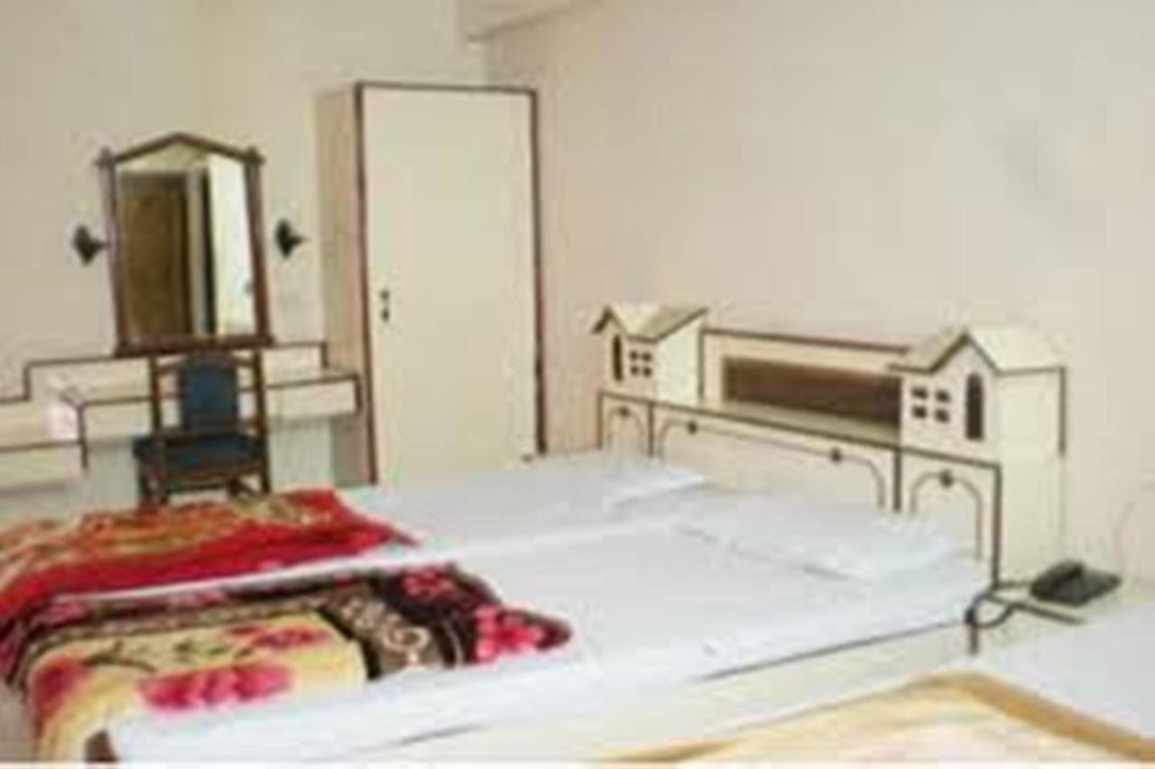 Hotel Shivlok Rishīkesh Exterior foto